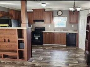 822 Heather Lane, Hallandale Beach FL 33309