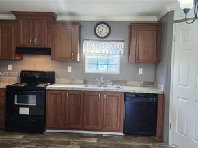 822 Heather Lane, Hallandale Beach FL 33309