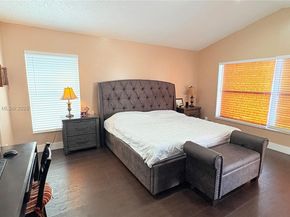 1002 NW 182nd Way, Pembroke Pines FL 33029