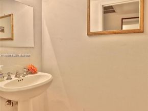 555 NE 15th St 10G, Miami FL 33132