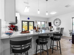 407 NW 9th Ct, Homestead FL 33030