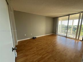 1300 Saint Charles Pl 613, Pembroke Pines FL 33026