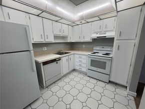 1300 Saint Charles Pl 613, Pembroke Pines FL 33026