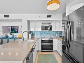 90 Alton Rd 2703, Miami Beach FL 33139