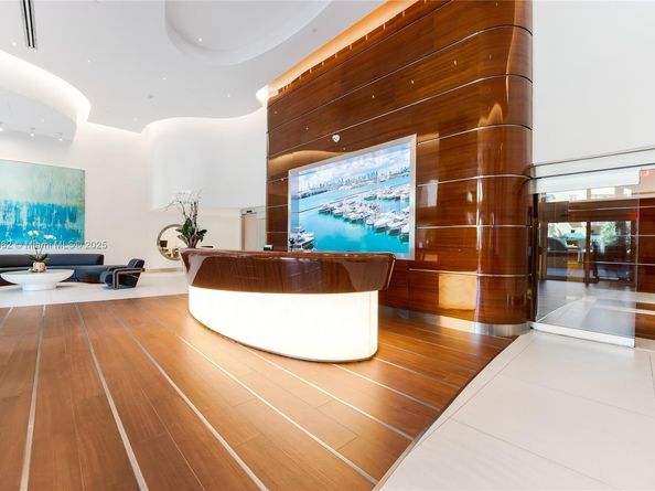 90 Alton Rd 2703, Miami Beach FL 33139