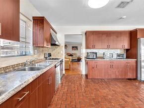 18715 SW 99th Rd, Cutler Bay FL 33157