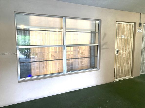 2901 NW 47th Ter 344B, Lauderdale Lakes FL 33313