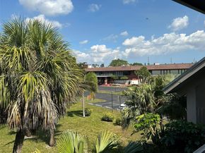 2901 NW 47th Ter 344B, Lauderdale Lakes FL 33313