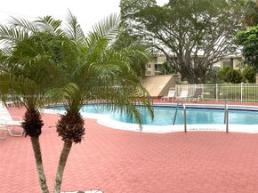 2901 NW 47th Ter 344B, Lauderdale Lakes FL 33313