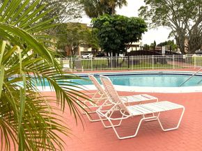 2901 NW 47th Ter 344B, Lauderdale Lakes FL 33313