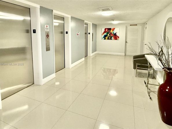 1600 S Ocean Dr 7B, Hollywood FL 33019