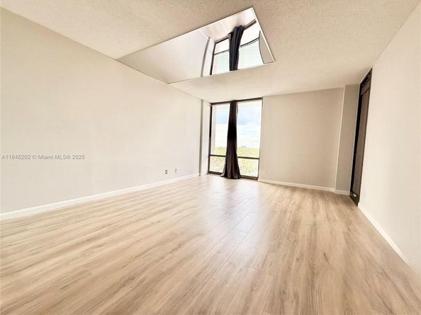 1600 S Ocean Dr 7B, Hollywood FL 33019