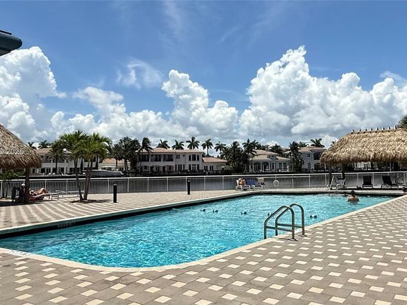 1600 S Ocean Dr 7B, Hollywood FL 33019