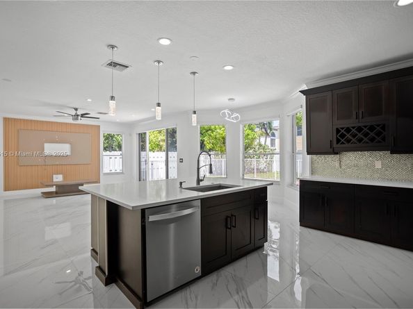 17937 SW 36th St, Miramar FL 33029