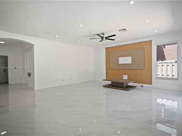 17937 SW 36th St, Miramar FL 33029