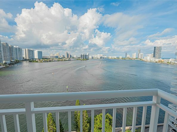 301 174th St 1503, Sunny Isles Beach FL 33160