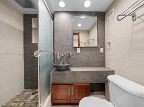 1228 West Ave 604, Miami Beach FL 33139