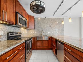 1228 West Ave 604, Miami Beach FL 33139
