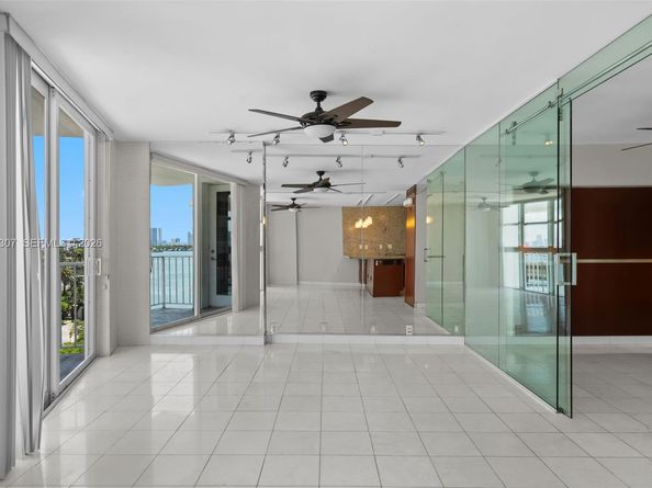 1228 West Ave 604, Miami Beach FL 33139