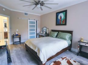 2107 SE 10th Ave 833, Fort Lauderdale FL 33316