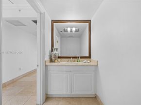 3201 NE 183rd St 1705, Aventura FL 33160
