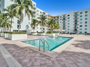 140 S Dixie Hwy 803, Hollywood FL 33020