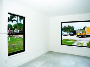 1042 NW 13th St, Fort Lauderdale FL 33311