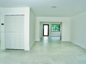 1042 NW 13th St, Fort Lauderdale FL 33311