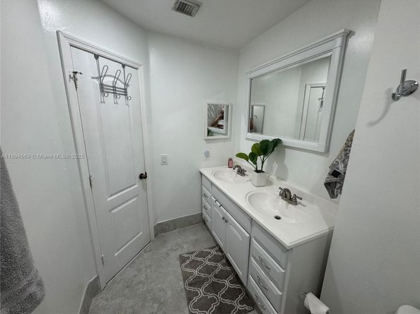 4760 SW 153rd Ter, Miramar FL 33027
