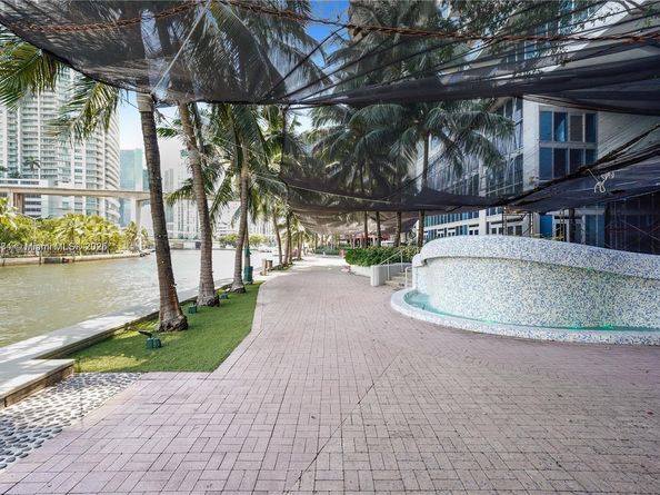 185 SW 7th St 3100, Miami FL 33130