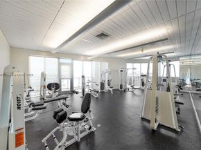 185 SW 7th St 3100, Miami FL 33130