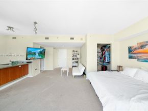 185 SW 7th St 3100, Miami FL 33130