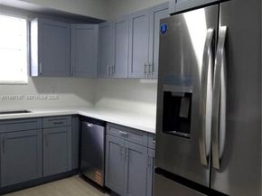 75 SW 32nd Ct Rd, Miami FL 33135