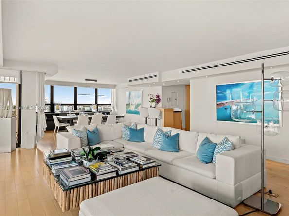 1 Grove Isle Dr A910, Miami FL 33133