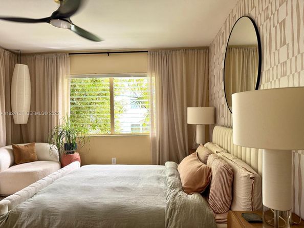 1127 Meridian Ave 81127, Miami Beach FL 33139