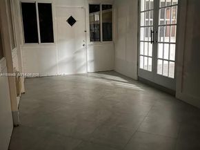 1640 NE 33rd St, Pompano Beach FL 33064