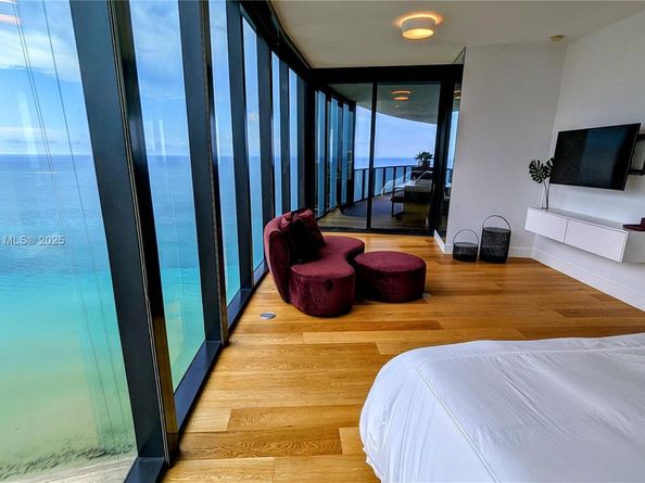 18555 Collins Ave. 3005, Sunny Isles Beach FL 33160