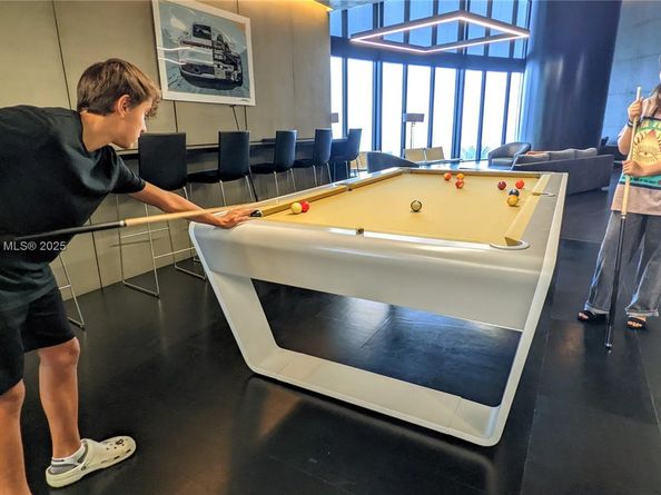 18555 Collins Ave. 3005, Sunny Isles Beach FL 33160