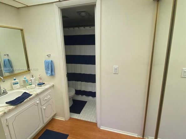 200 Diplomat Pkwy 329, Hallandale Beach FL 33009