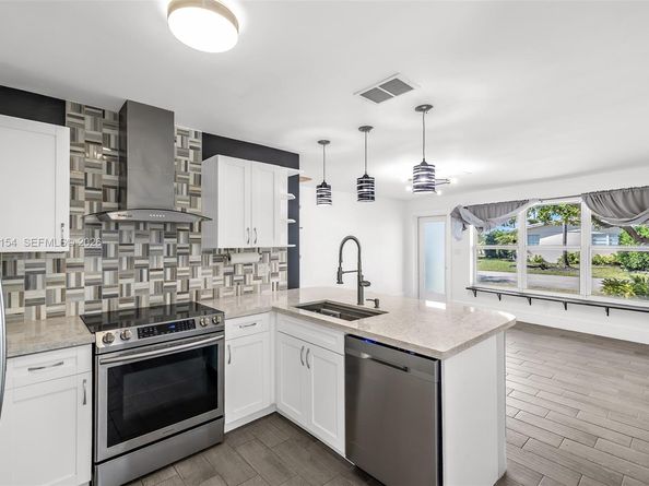 1151 NE 42nd Ct, Pompano Beach FL 33064