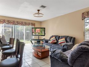 15486 SW 147th St, Miami FL 33196