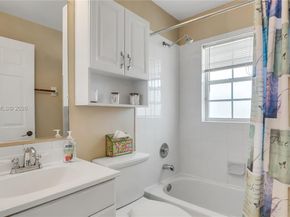 15486 SW 147th St, Miami FL 33196