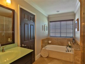 3610 NE 15th Dr, Homestead FL 33033
