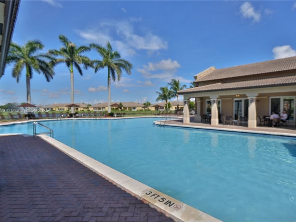 3610 NE 15th Dr, Homestead FL 33033