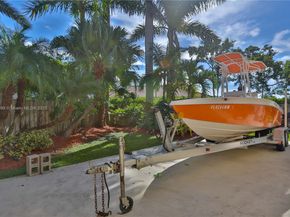 3610 NE 15th Dr, Homestead FL 33033
