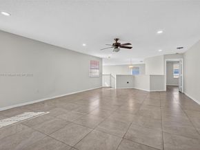 1351 NW 139th Ave, Pembroke Pines FL 33028