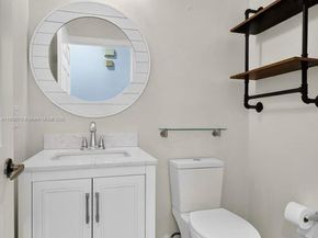 1351 NW 139th Ave, Pembroke Pines FL 33028