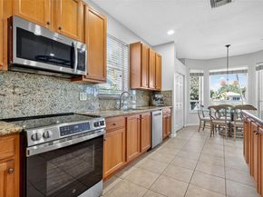 1351 NW 139th Ave, Pembroke Pines FL 33028