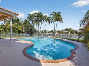 1351 NW 139th Ave, Pembroke Pines FL 33028