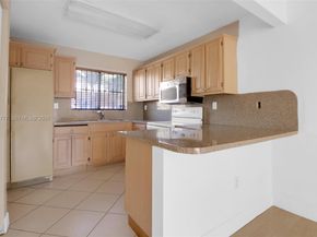 14921 SW 80th St 219, Miami FL 33193